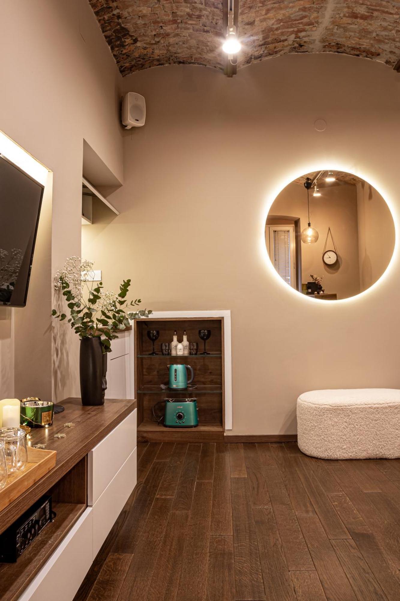Venus Apartment With Jacuzzi And Sauna - City Center Belgrade Exterior photo